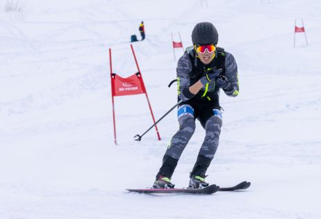 Skimo（スキーモー） 島徳太郎選手